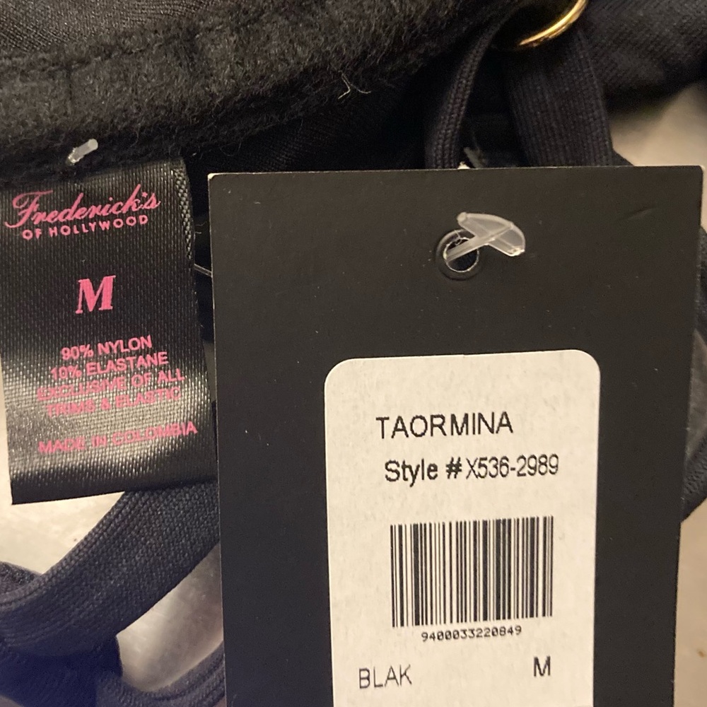 Classic Swim Bikini Top NWT - Picture 10 of 10